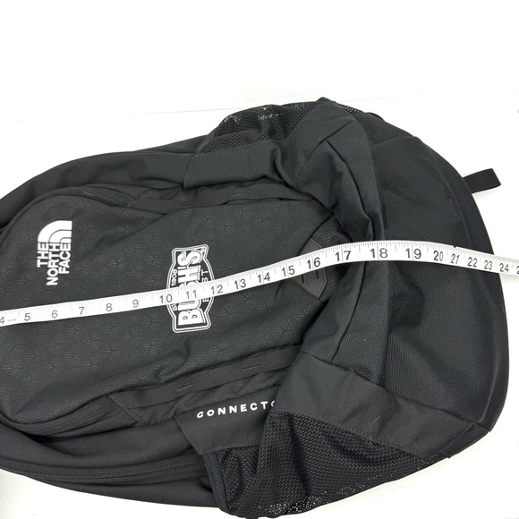 The North Face Connector Backpack Bush Logo Black Canvas Used Once - Picture 11 of 11